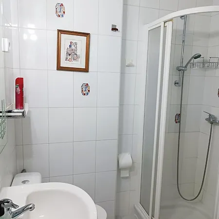 Riv - Renovated With Sea-view Terrace And Pool - Ac, Alamos Lägenhet *