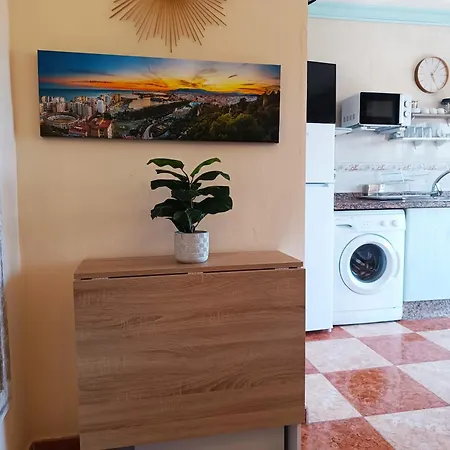 Riv - Reformado, Terraza Con Vistas Al Mar, 1 Dormitorio, 800 Metros De La Playa * Torremolinos