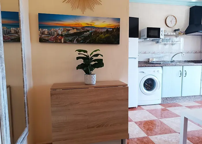 Riv - Reformado, Terraza Con Vistas Al Mar, 1 Dormitorio, 800 Metros De La Playa * Torremolinos