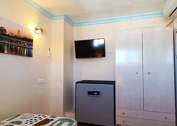 Riv - Reformado, Terraza Con Vistas Al Mar, 1 Dormitorio, 800 Metros De La Playa