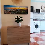 Riv - Reformado, Terraza Con Vistas Al Mar, 1 Dormitorio, 800 Metros De La Playa * Torremolinos